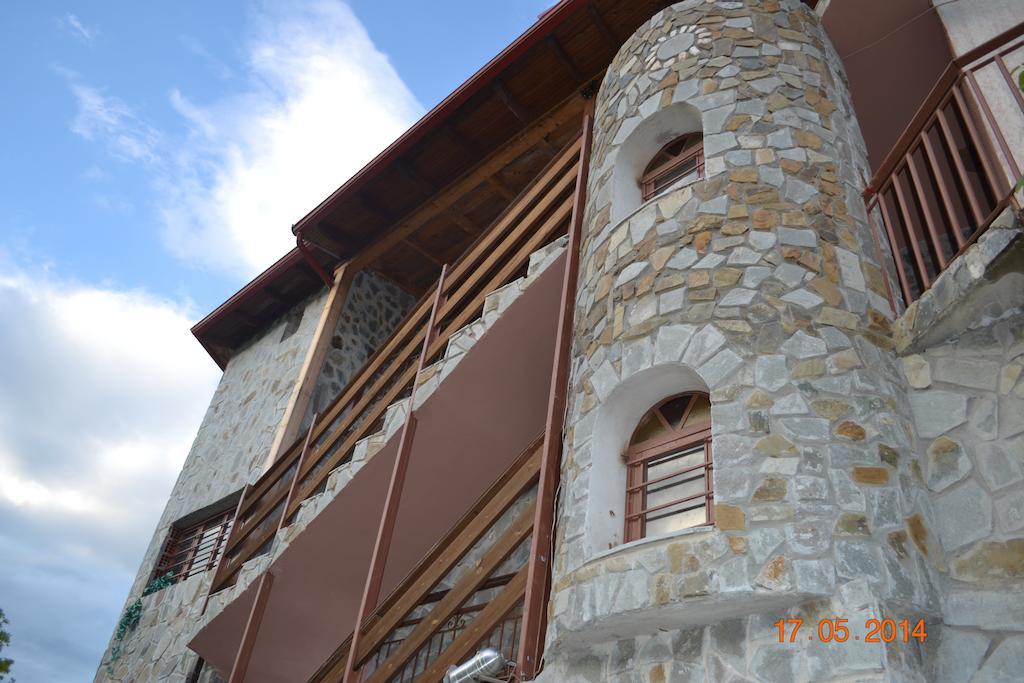 Hotel Mouson Melathron Elafina Exterior foto