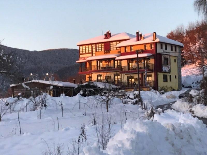 Hotel Mouson Melathron Elafina Exterior foto